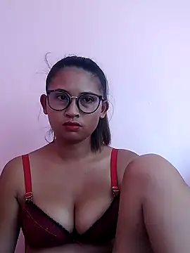 Snapshot of karen_sexy69 chatting on 02/15/25, 07:49 karen sexy69 online show from 02/15/25, 07:49