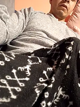 GuapoCoqueto online show from 11/14/25, 06:56