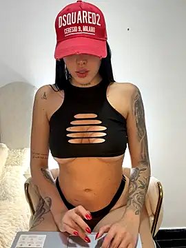 Snapshot of Manelik_couper chatting on 11/06/25, 01:06 Manelik couper online show from 11/06/25, 01:06