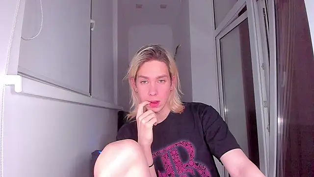 matt spark online show from 03/11/25, 02:18