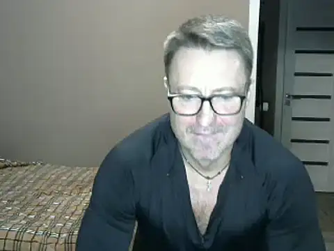 HarrySnake online show from 12/19/24, 02:13