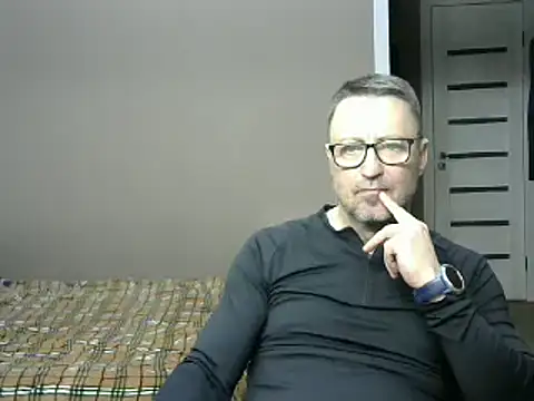 HarrySnake online show from 02/05/25, 03:20