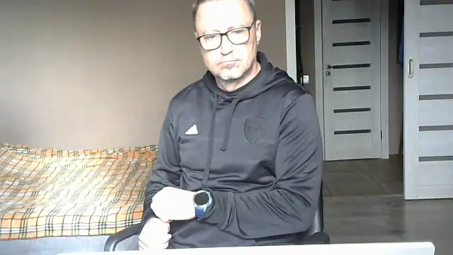HarrySnake online show from 03/19/25, 06:24