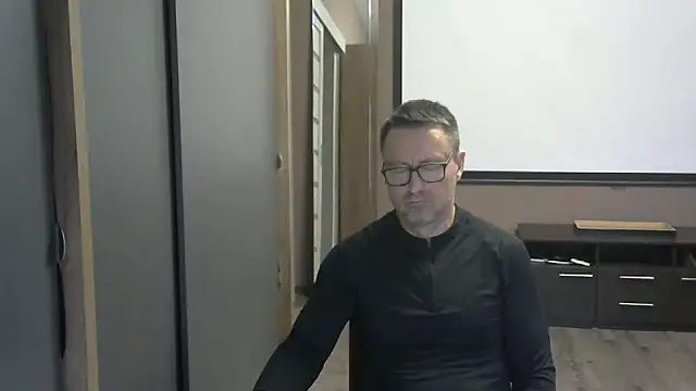 HarrySnake online show from 10/05/25, 02:15