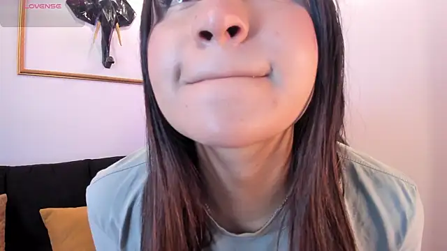 Snapshot of Zayda_1 chatting on 10/14/25, 07:58 Zayda 1 online show from 10/14/25, 07:58