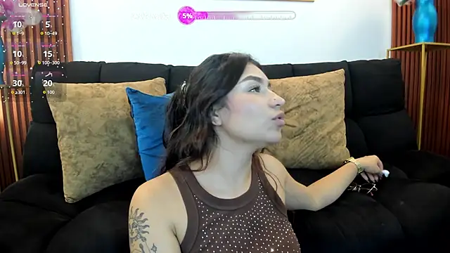 Snapshot of Zayda_1 chatting on 10/30/25, 07:03 Zayda 1 online show from 10/30/25, 07:03