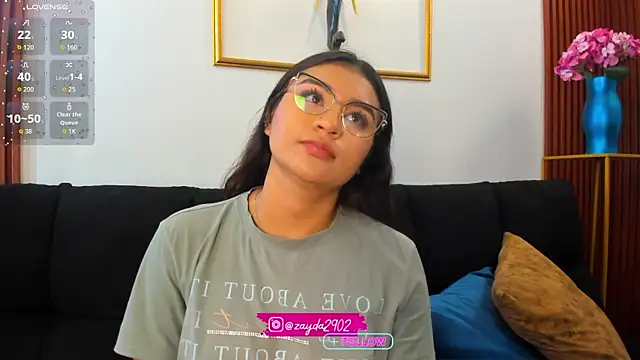 Snapshot of Zayda_1 chatting on 11/11/25, 06:08 Zayda 1 online show from 11/11/25, 06:08