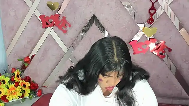 Snapshot of chanel_hot_001 chatting on 02/18/25, 10:05 chanel hot 001 online show from 02/18/25, 10:05