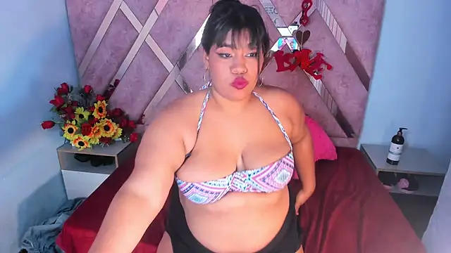 Snapshot of chanel_hot_001 chatting on 02/25/25, 02:33 chanel hot 001 online show from 02/25/25, 02:33