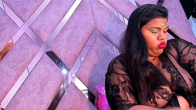 Snapshot of chanel_hot_001 chatting on 03/18/25, 08:03 chanel hot 001 online show from 03/18/25, 08:03