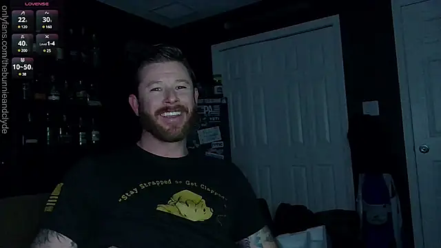 Snapshot of chillinthemosttt chatting on 01/27/25, 04:20 chillinthemosttt online show from 01/27/25, 04:20