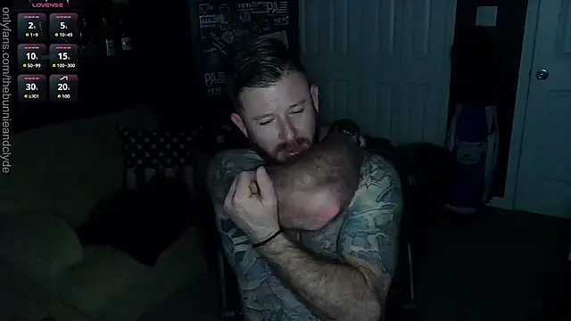 Snapshot of chillinthemosttt chatting on 02/03/25, 04:25 chillinthemosttt online show from 02/03/25, 04:25