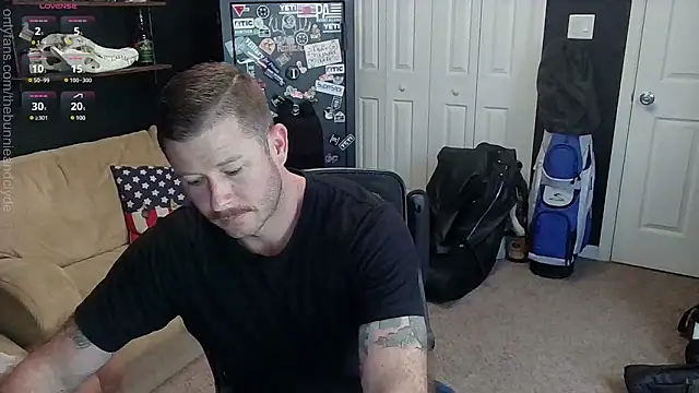 Snapshot of chillinthemosttt chatting on 03/07/25, 08:33 chillinthemosttt online show from 03/07/25, 08:33