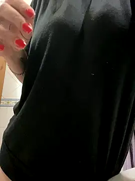 MargotKajira online show from 11/11/25, 10:15