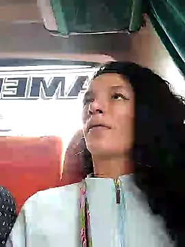 Snapshot of rebekka_simpson chatting on 12/15/24, 06:48 rebekka simpson online show from 12/15/24, 06:48