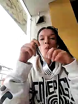 Snapshot of rebekka_simpson chatting on 02/01/25, 07:02 rebekka simpson online show from 02/01/25, 07:02