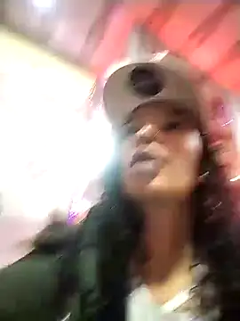 Snapshot of rebekka_simpson chatting on 02/10/25, 08:00 rebekka simpson online show from 02/10/25, 08:00