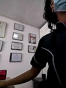 Snapshot of rebekka_simpson chatting on 02/25/25, 05:36 rebekka simpson online show from 02/25/25, 05:36