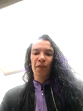 Snapshot of rebekka_simpson chatting on 11/04/25, 02:05 rebekka simpson online show from 11/04/25, 02:05