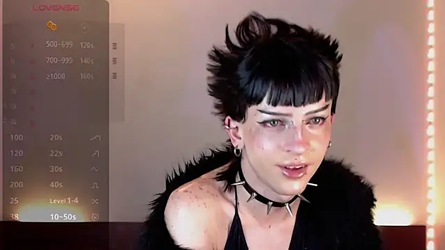 Snapshot of succubot chatting on 10/03/25, 11:35 succubot online show from 10/03/25, 11:35