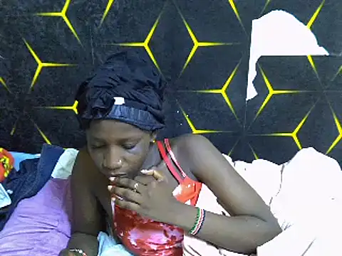 Snapshot of Spicey_diana chatting on 02/15/25, 05:19 Spicey diana online show from 02/15/25, 05:19