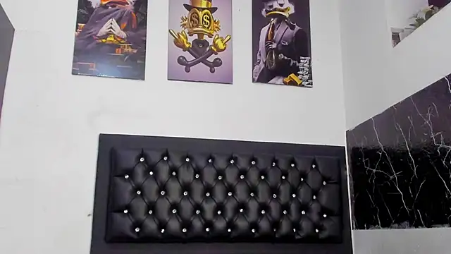 Snapshot of kriixtybrown chatting on 11/13/25, 07:13 kriixtybrown online show from 11/13/25, 07:13