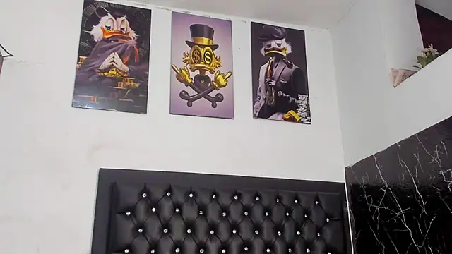 Snapshot of kriixtybrown chatting on 11/22/25, 10:09 kriixtybrown online show from 11/22/25, 10:09