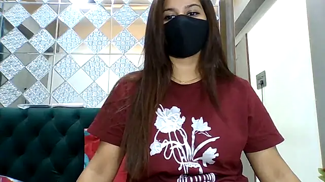 sparkling queen online show from 11/10/25, 04:22