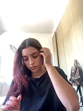 Snapshot of dakota_le chatting on 10/07/25, 01:41 dakota le online show from 10/07/25, 01:41