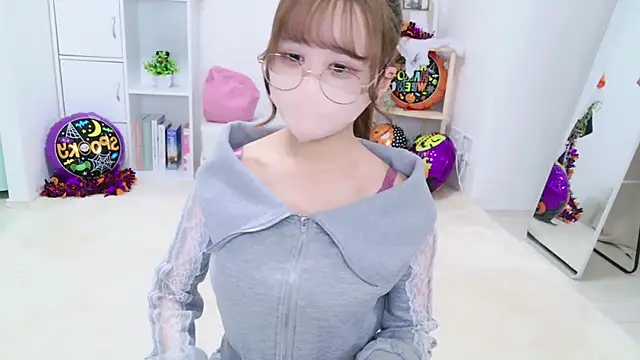 chihiro ri online show from 10/27/25, 05:06