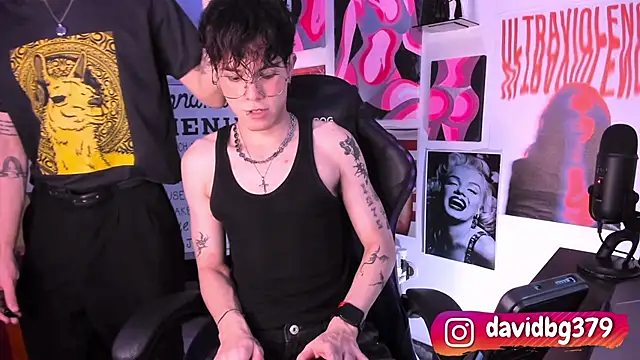 cinnamon boyxxx online show from 03/20/25, 01:35