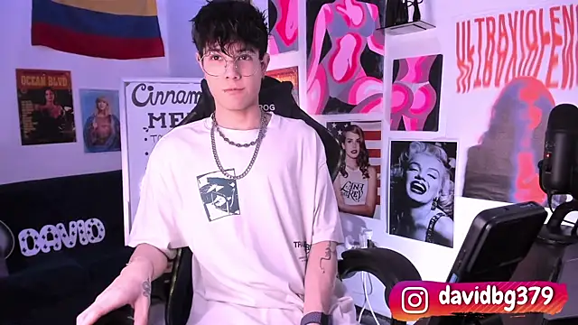 cinnamon boyxxx online show from 03/22/25, 01:43