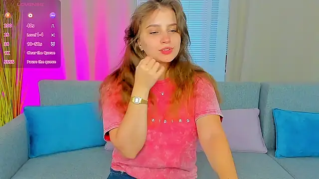 MilaDreamer online show from 10/18/25, 06:37