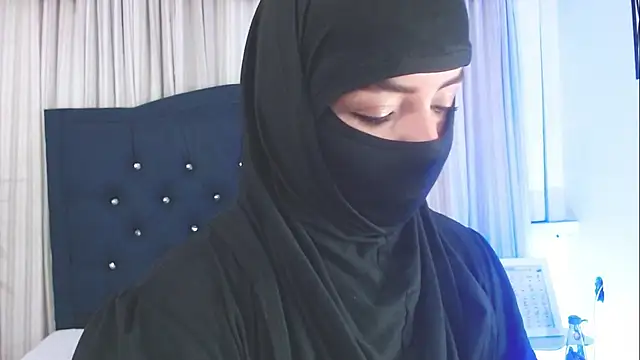 Uzra hayed online show from 02/21/25, 10:48