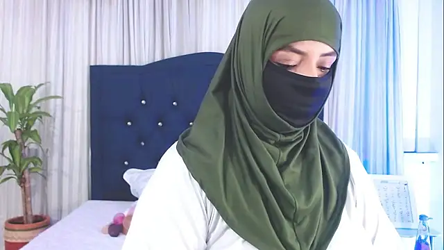 Uzra hayed online show from 03/20/25, 07:25