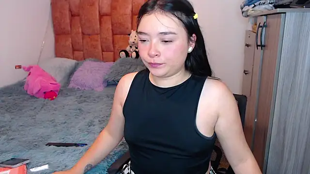 nahia  2 online show from 11/21/25, 07:01