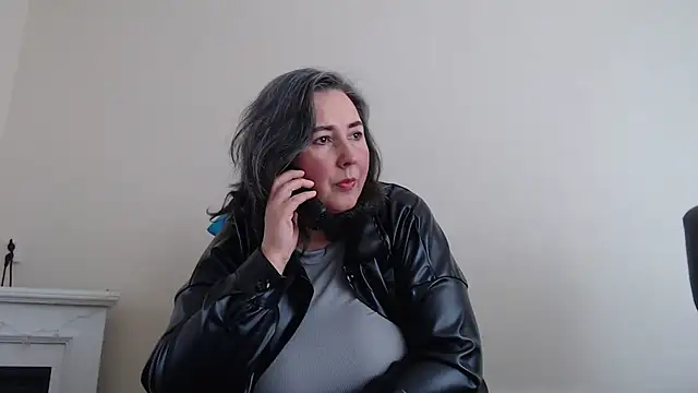 MilfGina online show from 02/25/25, 12:55