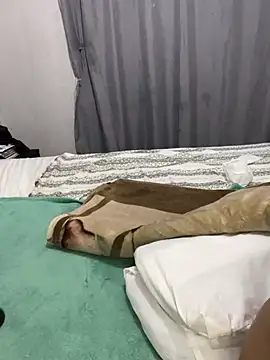 Snapshot of MimiCurves chatting on 01/11/25, 01:37 MimiCurves online show from 01/11/25, 01:37