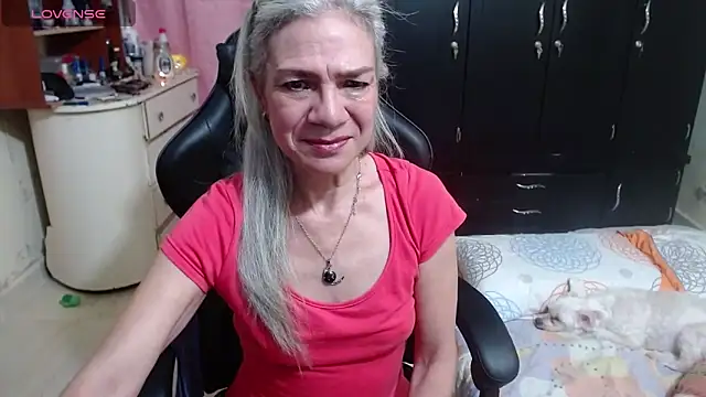 Giorgia xue53 online show from 10/14/25, 04:57