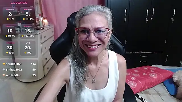 Giorgia xue53 online show from 10/26/25, 11:31