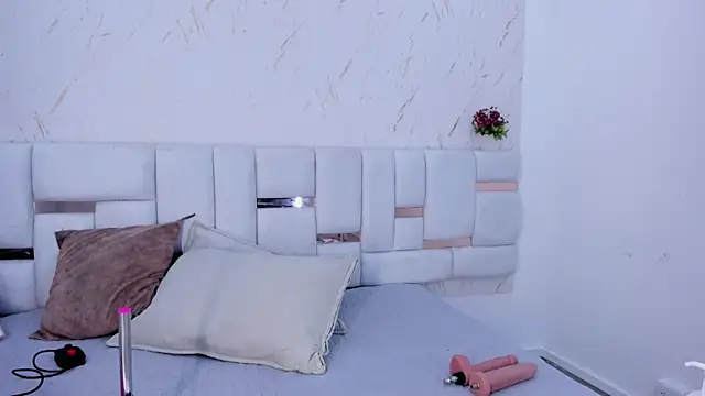 Daliana Beck online show from 09/19/25, 12:17