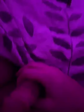 Deralboaus01 online show from 12/26/24, 11:13