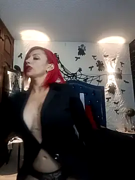 RedQueenMilf online show from 10/22/25, 10:53