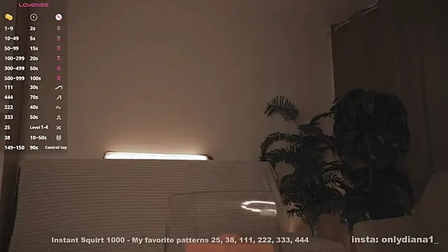 Bestie Online online show from 02/28/25, 06:21