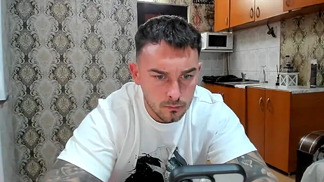 Jonmusclemaster online show from 10/27/25, 08:57