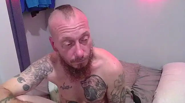 Snapshot of deepinnnnn chatting on 03/16/25, 07:37 deepinnnnn online show from 03/16/25, 07:37