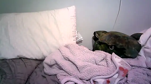 Snapshot of deepinnnnn chatting on 03/22/25, 07:25 deepinnnnn online show from 03/22/25, 07:25