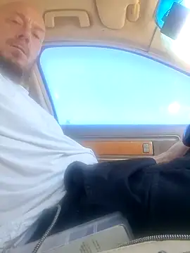 Snapshot of deepinnnnn chatting on 09/13/25, 07:13 deepinnnnn online show from 09/13/25, 07:13