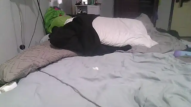 Snapshot of deepinnnnn chatting on 11/13/25, 08:02 deepinnnnn online show from 11/13/25, 08:02