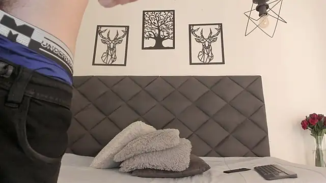 MikaelSlow online show from 01/28/25, 04:08